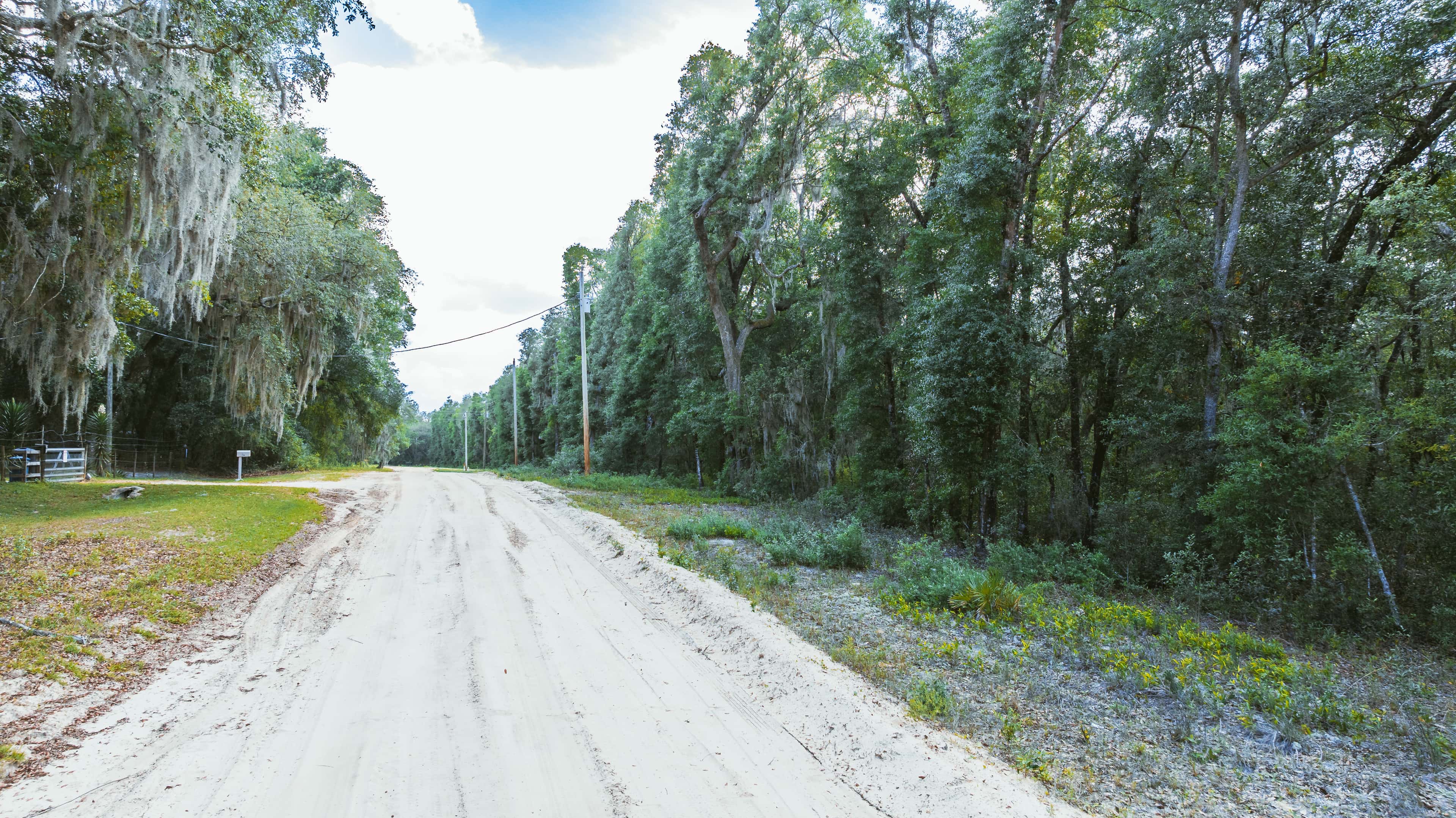 0.22 acre residential zoned land for sale in Putnam County, FL, photo 4