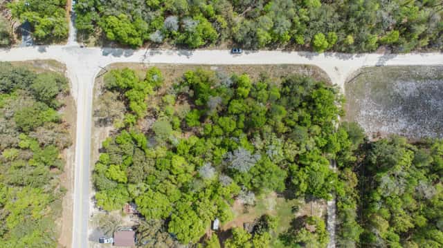 0.52 acre lot in Putnam County, Florida