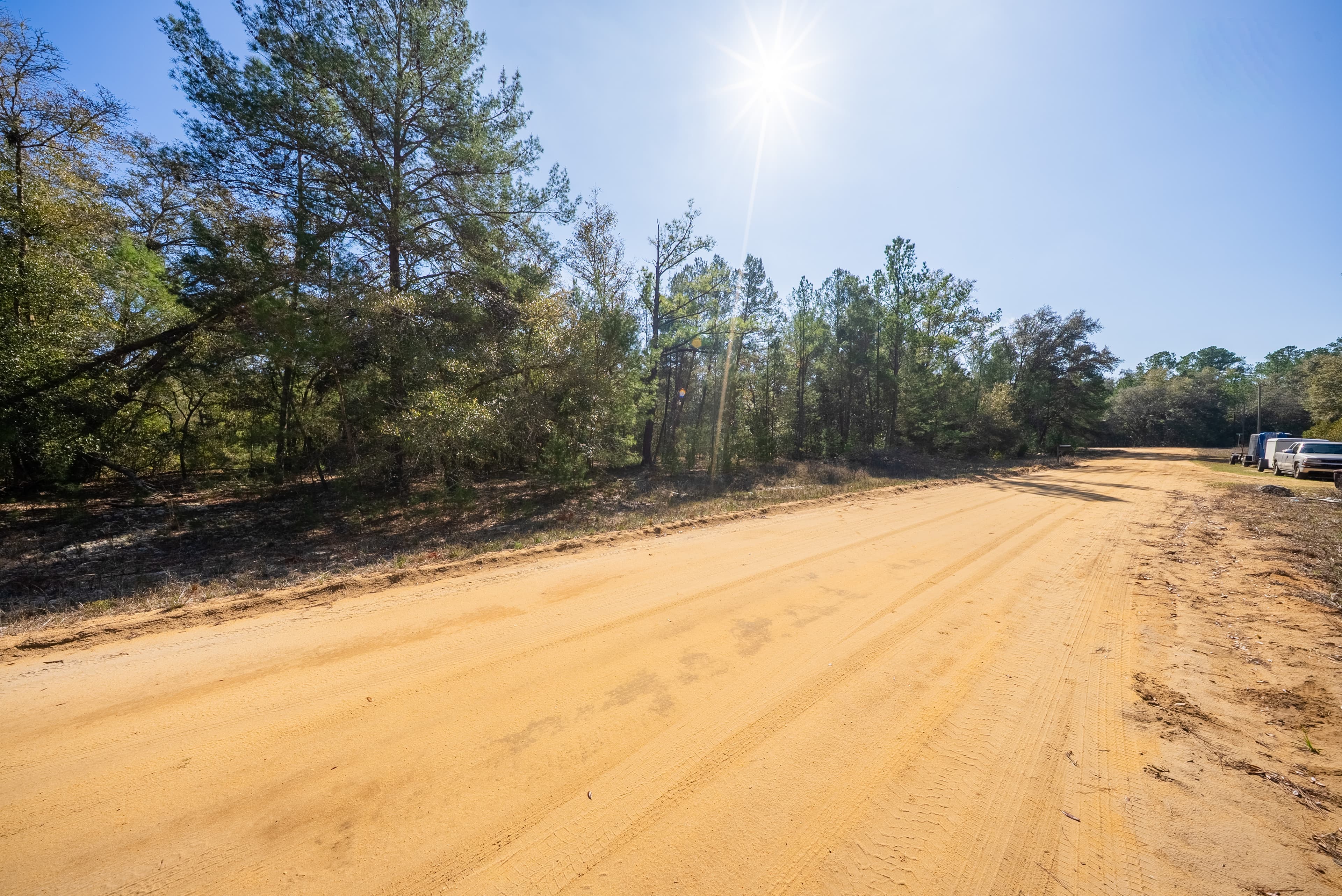 Your Private Escape in Interlachen Lakes — property view 11