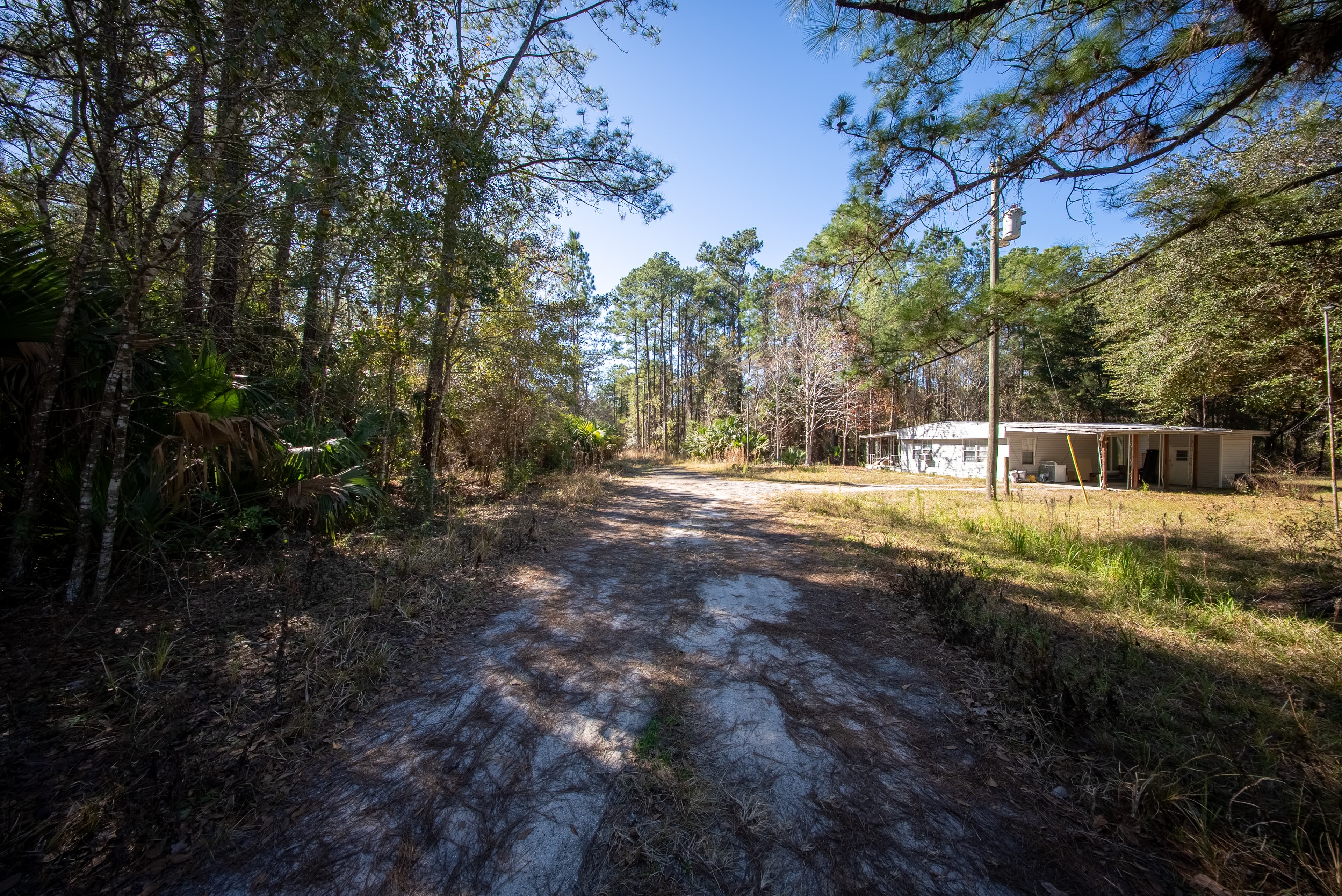 Your Riverside Escape at Walker Court — property view 12
