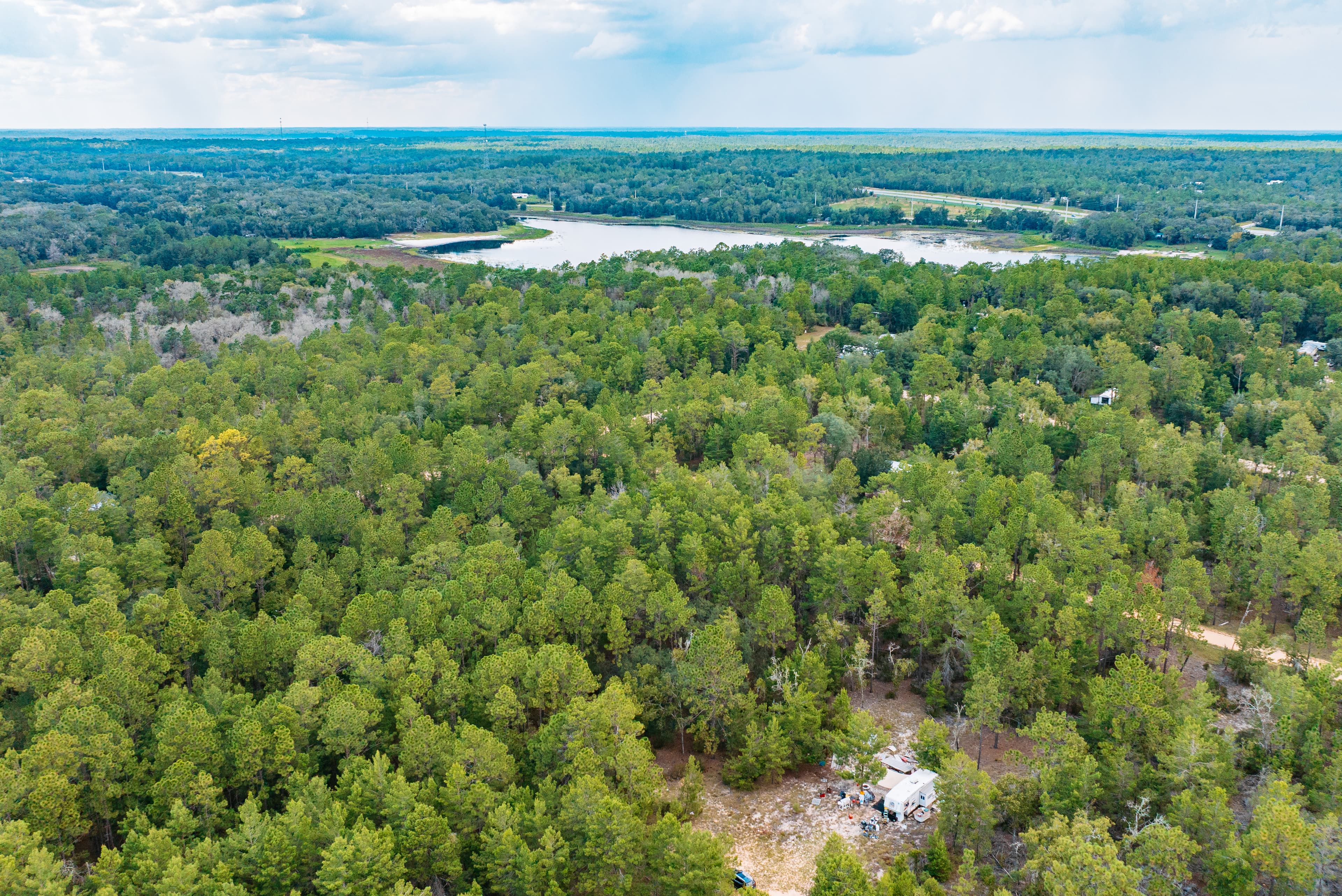  0.23 Acre Build-Ready Lot in Interlachen Lakes Estates — property view 8