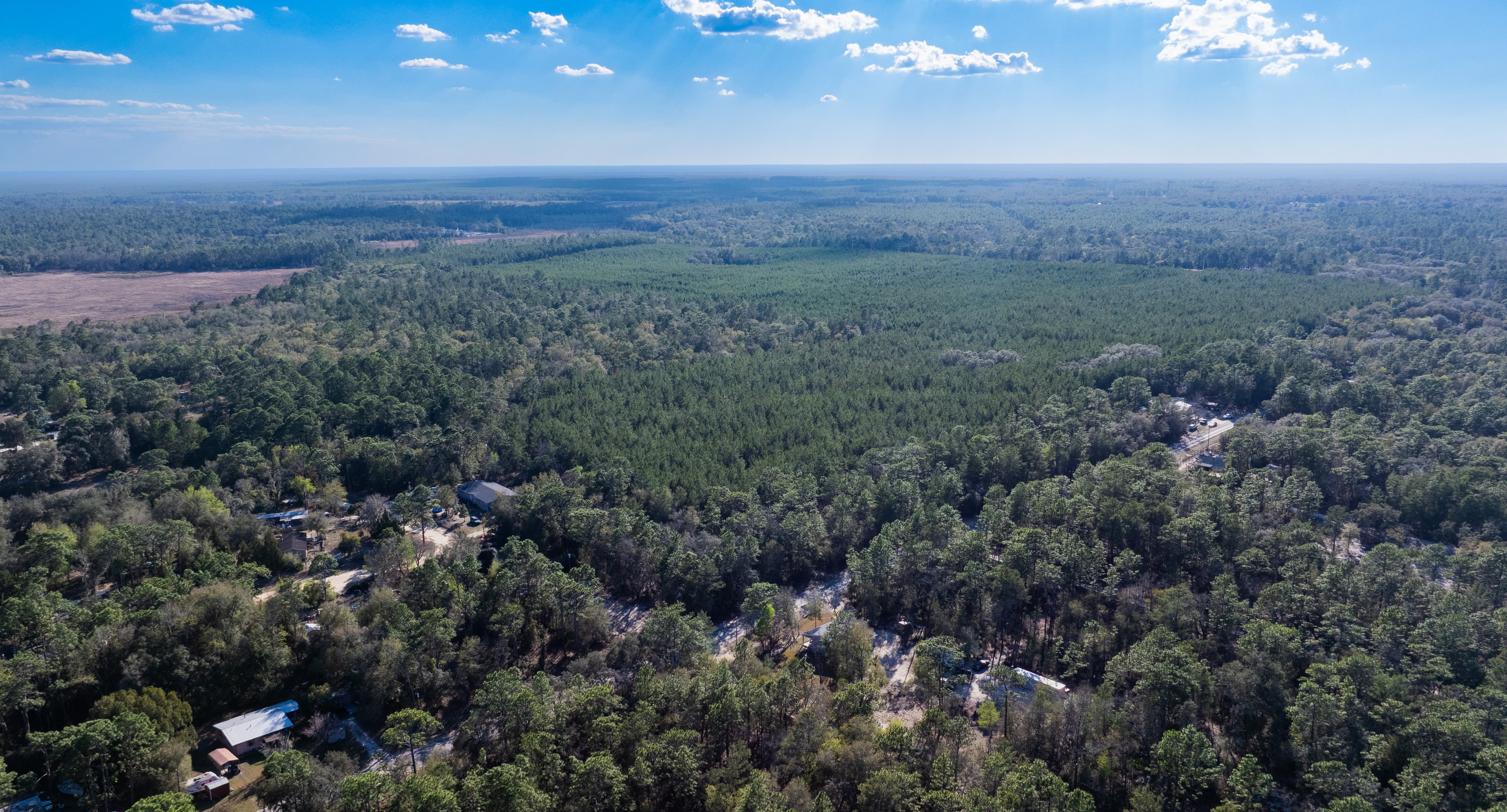 Quail Hollow Hideaway: 0.23 Acres in Florida's Riverside Frontier — property view 8