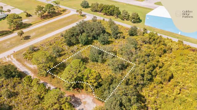 0.3 acre lot in Highlands County, Florida