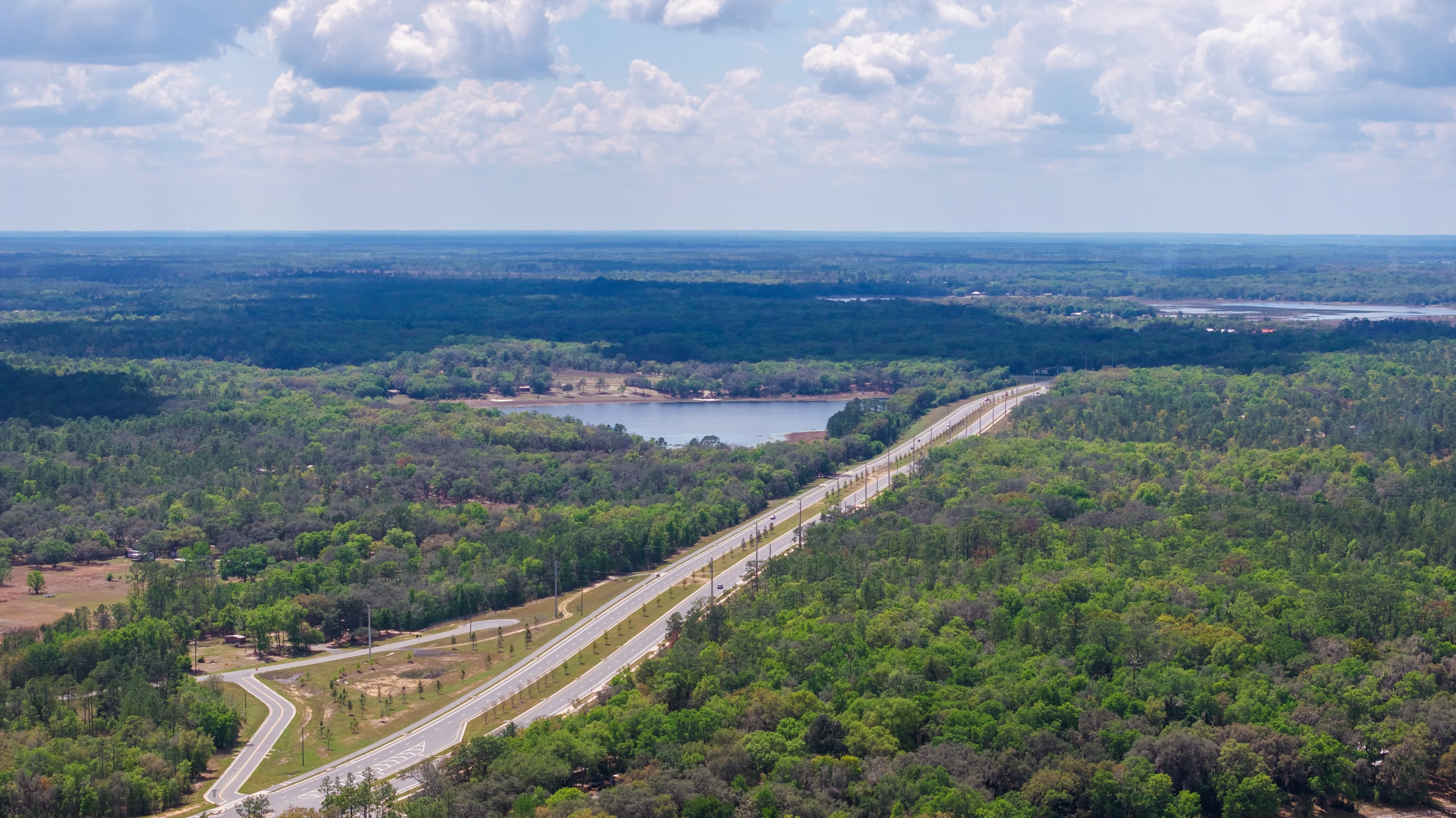 High-Ground Hawthorne: 0.3 Acres of Freedom — property view 8